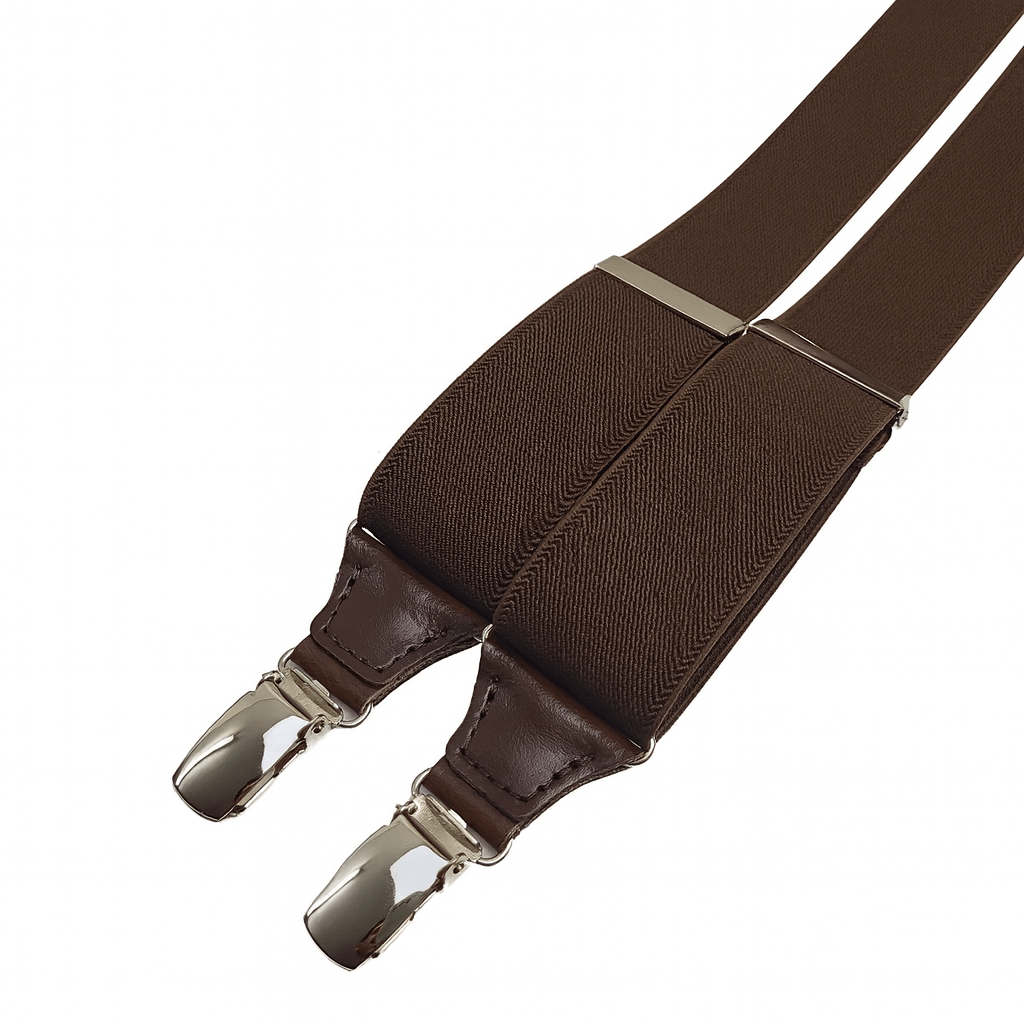 tirantes marrón piel marrón tirantes marrones hombre elegantes tirantes de piel marrón artesanales tirantes clásicos marrones tirantes marrón con pinza metálica English: brown suspenders leather detail men’s brown suspenders brown elastic suspenders Italiano: bretelle marroni uomo bretelle in pelle marrone Francés: bretelles marron homme bretelles en cuir marron